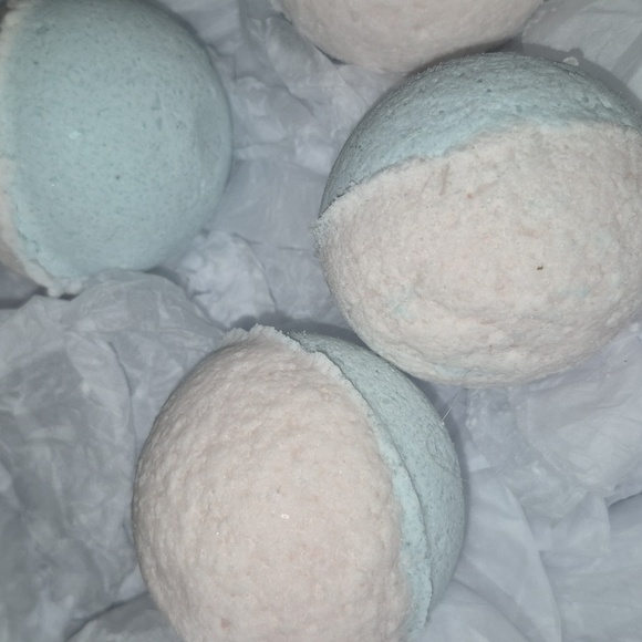 💎Luxurious Bath Bombs Made by Nugget - Picture 10 of 10